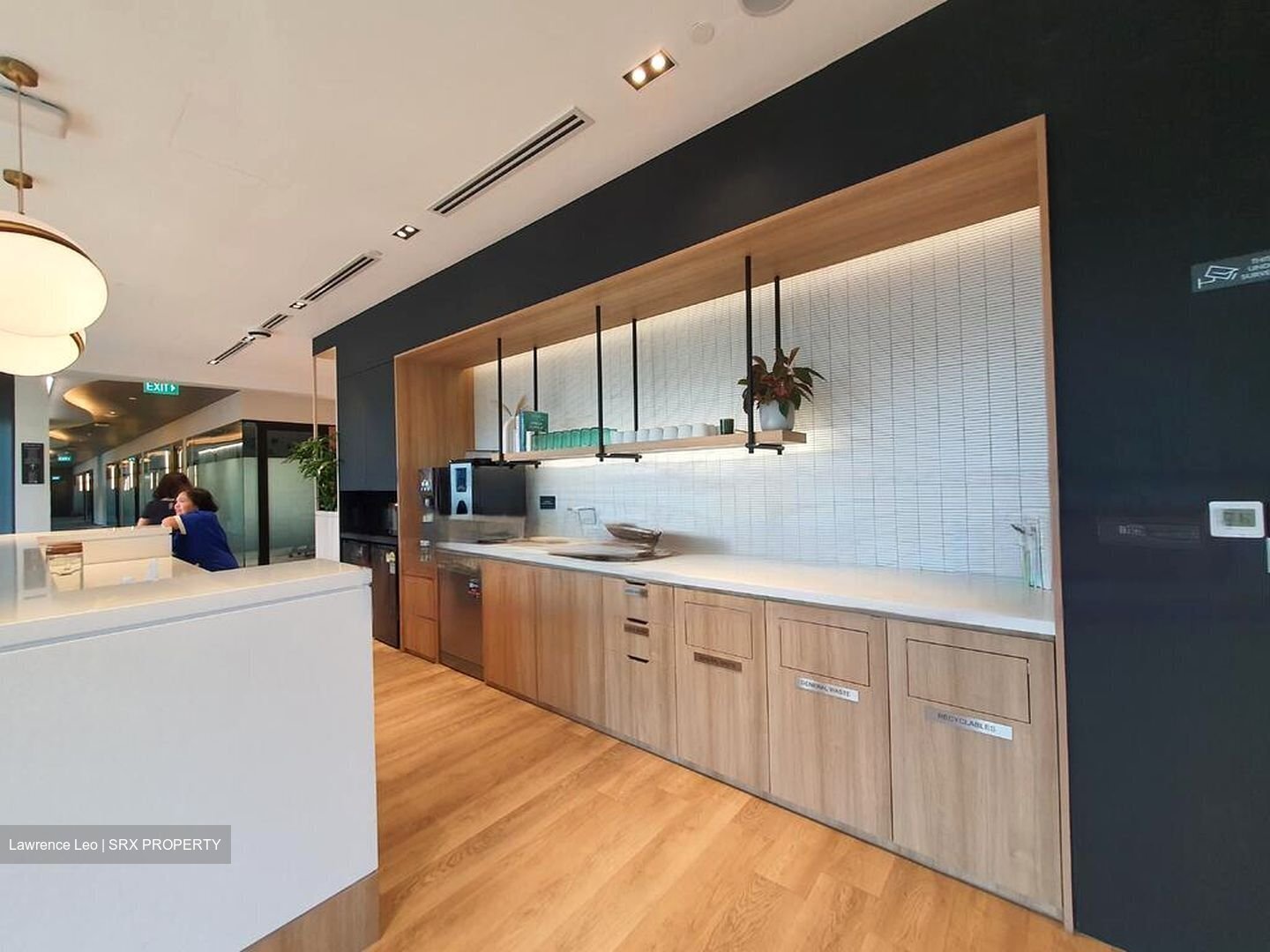 Alexandra Point (D5), Office #457557191